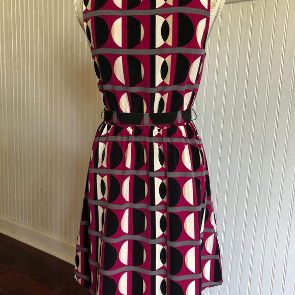 Banana Republic Mod Pink, Black and White Dress - Picture 3 of 4